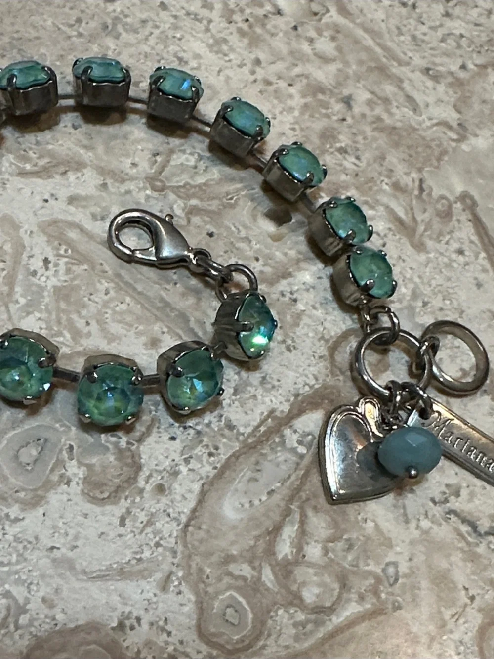 Mariana sparkling green